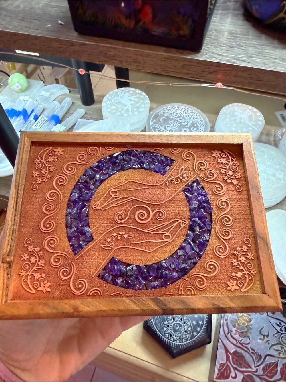 healing hands amethyst wood box